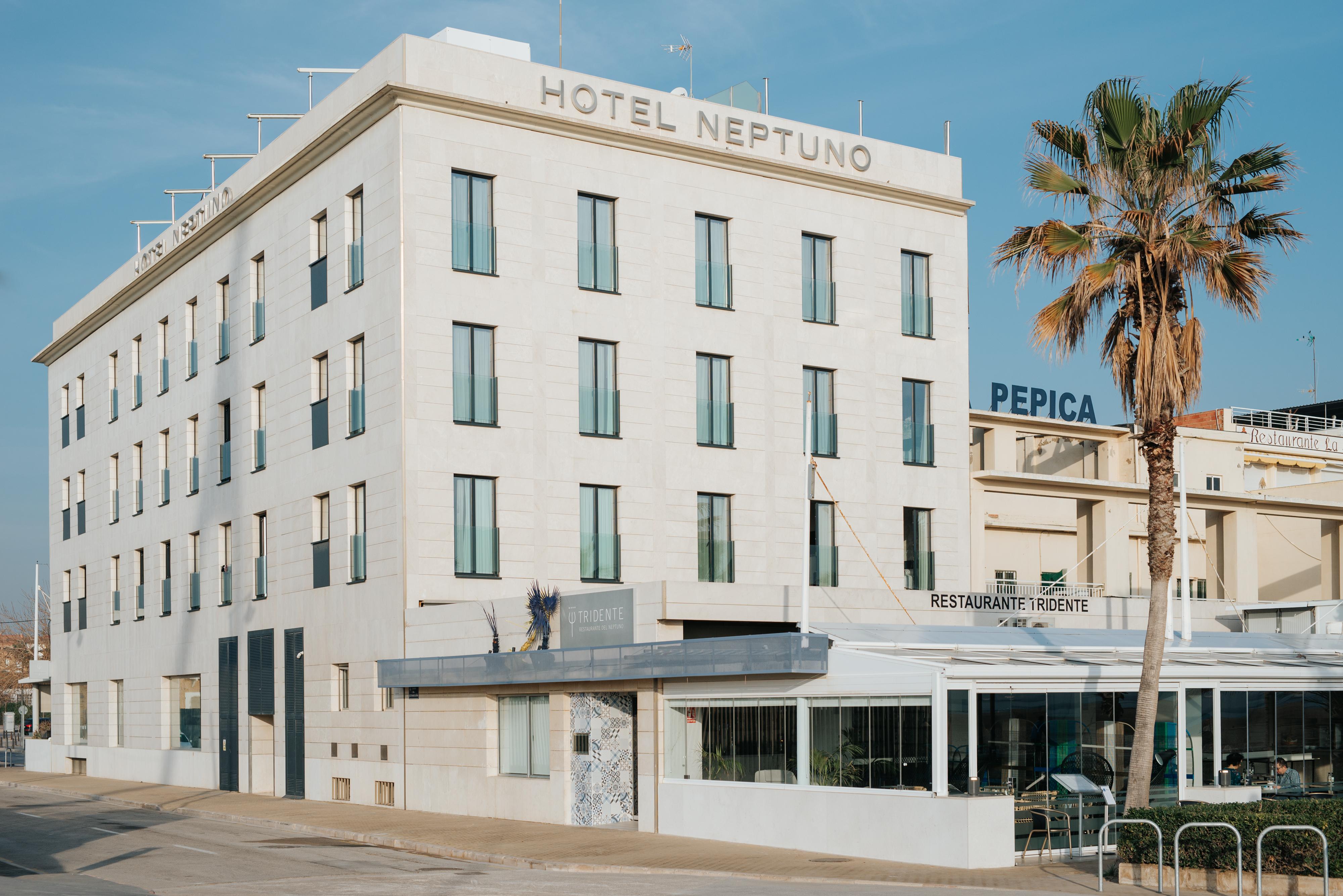 Hotel Neptuno Playa & Valenza